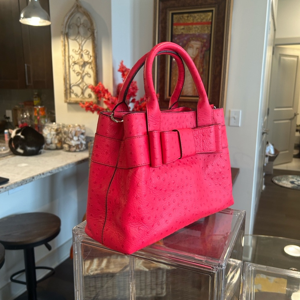 Kate Spade Story Book Ostrich Embossed Desert Rose Crossbody 12”x 8.25”x 3.5”NWT - Picture 4 of 8